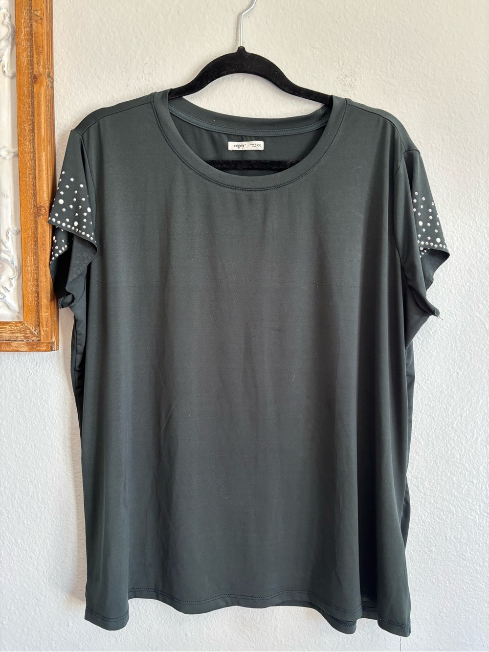 Maurice’s edgley Women's Short Sleeve Tee top size xxl Studded dark green